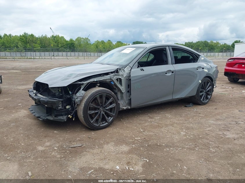 Vin: jthbz1b22r5073937, lot: 45582918, lexus is 350 f sport design 20242