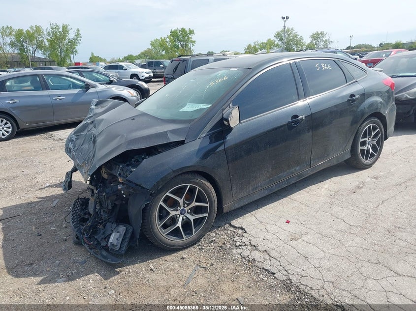 Vin: 1fadp3f2xfl355181, lot: 45582929, ford focus se 20152