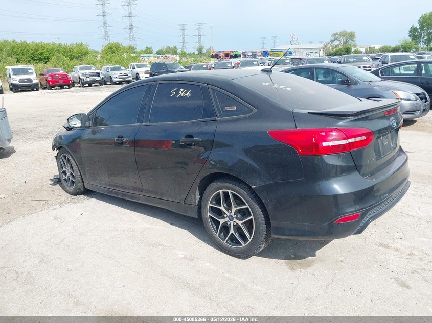 Vin: 1fadp3f2xfl355181, lot: 45582929, ford focus se 20153