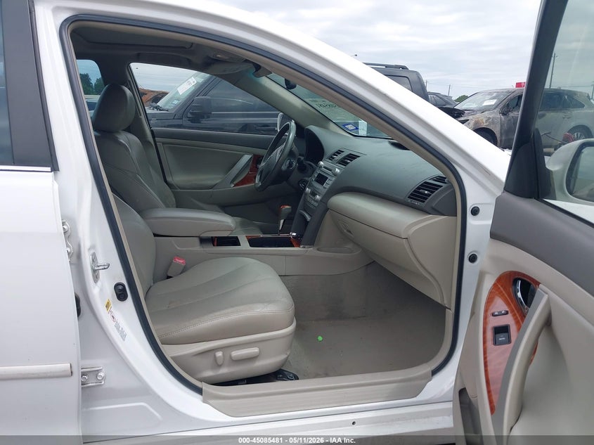 2011 TOYOTA CAMRY SEDAN 2.5L I-4 DOHC, VVT, 169HP