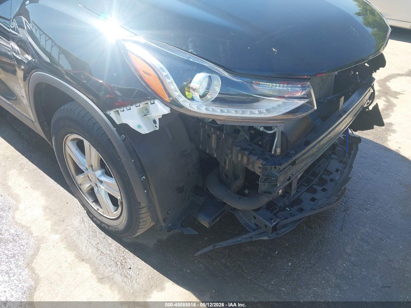VIN KL7CJPSB3KB925829 2019 CHEVROLET TRAX LT