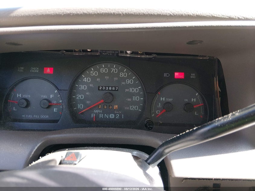 2003 Mercury Grand Marquis Ls VIN: 2MEFM75W03X675498 Lot: 45085590