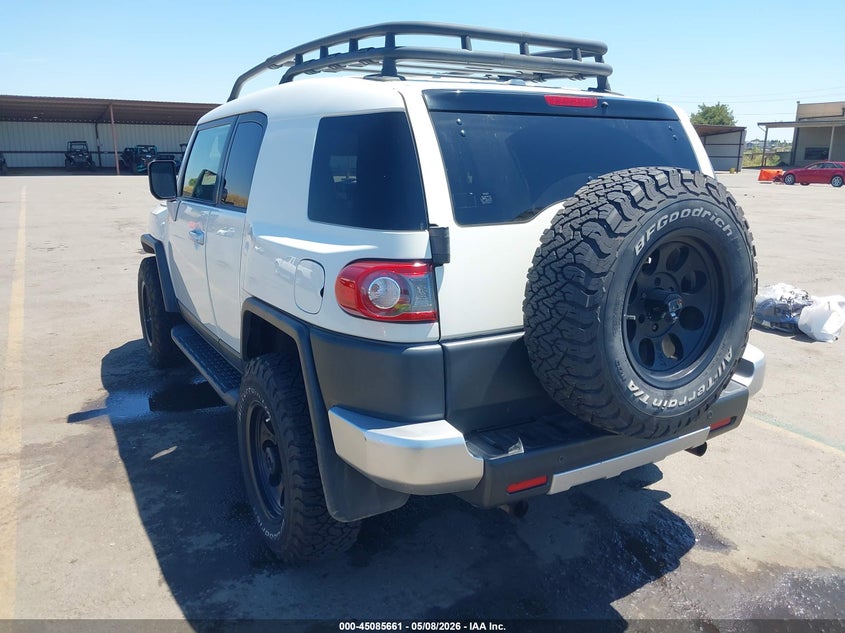 Vin: jtebu4bf4dk162757, lot: 45583224, toyota fj cruiser 20133
