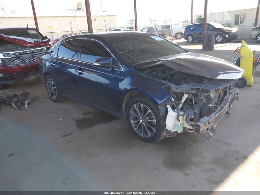 2018 TOYOTA AVALON XLE