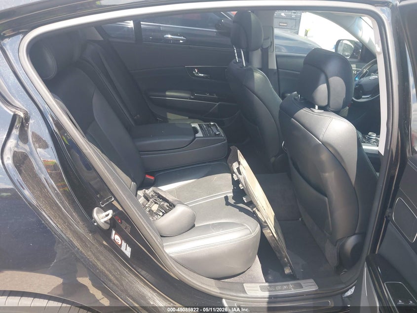 2015 KIA K900 auction photo 8
