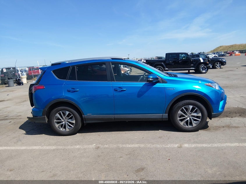 AtlanticExpress - Toyota RAV4 Hybrid