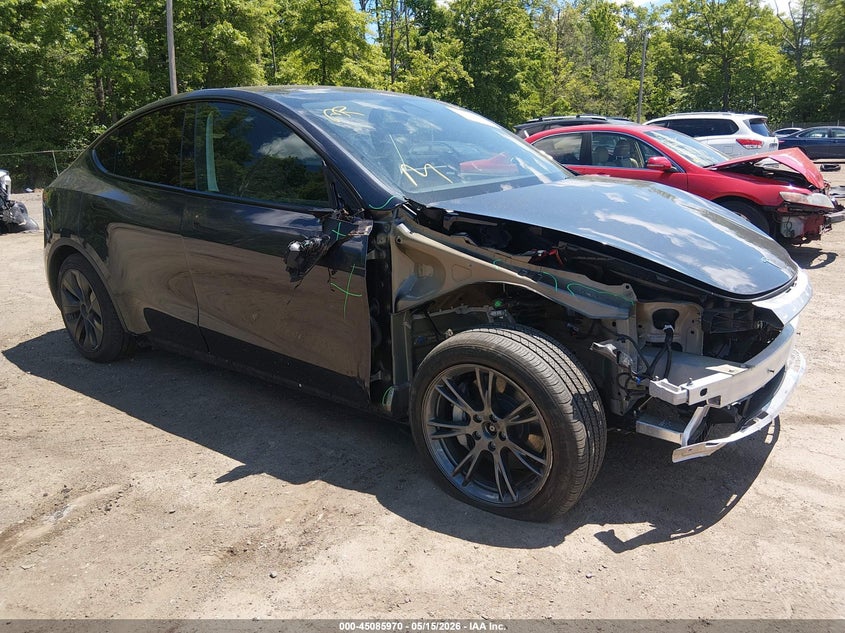 Vin: 7saygdee8sf304968, lot: 45583533, tesla model y long range dual motor all-wheel drive 2025 img_1