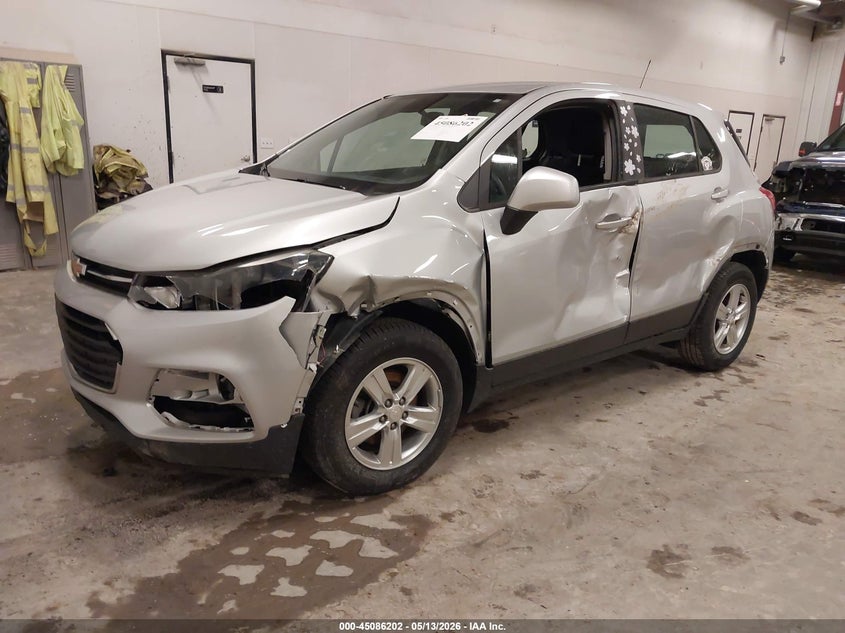 2019 Chevrolet Trax Ls 3GNCJKSB7KL278413 photo 1