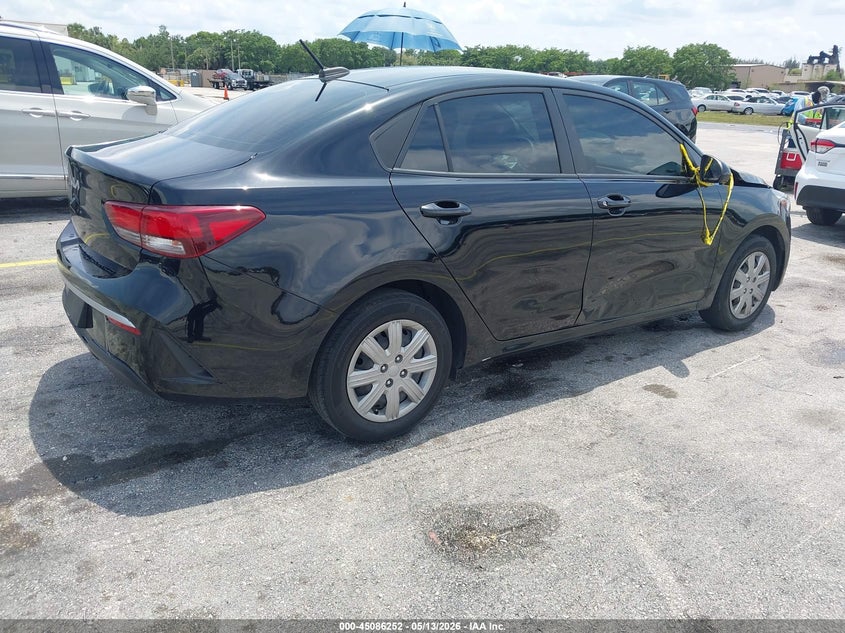 2023 KIA RIO auction photo 4