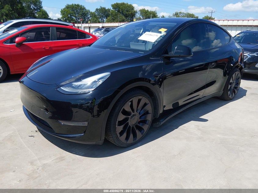 Vin: 5yjygdef5mf084049, lot: 45583842, tesla model y performance dual motor all-wheel drive 20212