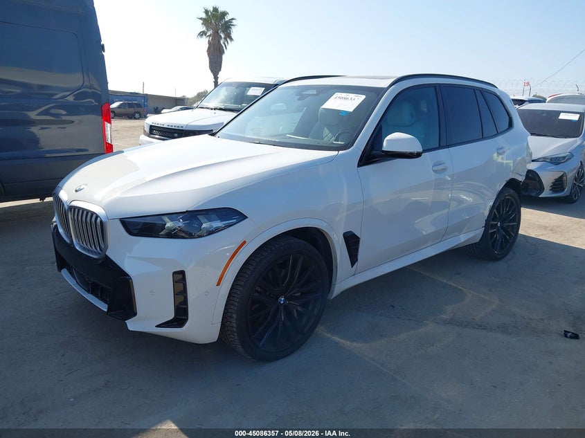 2024 BMW X5 auction photo 2