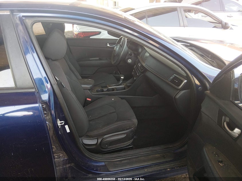 2018 KIA OPTIMA auction photo 5