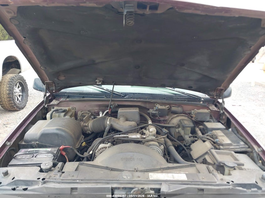 1997 Chevrolet Suburban 1500 VIN: 3GNEC16R5VG110271 Lot: 45086397