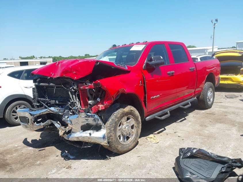 Vin: 3c6ur5cl5lg227749, lot: 45584034, ram 2500 tradesman  4x4 6'4 box 20202