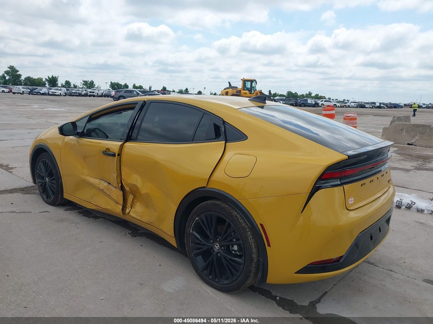 Vin: jtdacaau0t3071009, lot: 45584057, toyota prius nightshade 20263