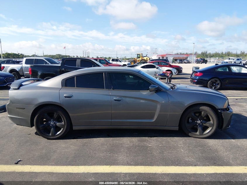 2C3CDXHG8CH258802 2012 Dodge Charger 3.6 Sxt grey