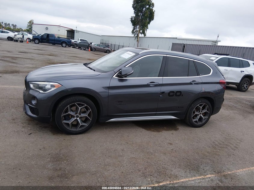 VIN: WBXHT3Z38H4A53984 2017 BMW X1 XDRIVE28I