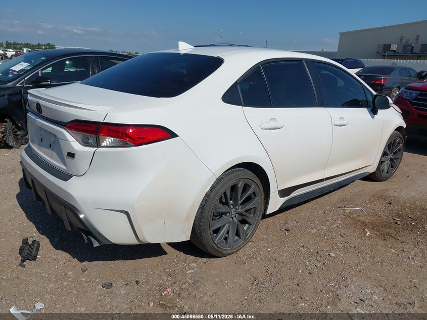 2024 TOYOTA COROLLA auction photo 4