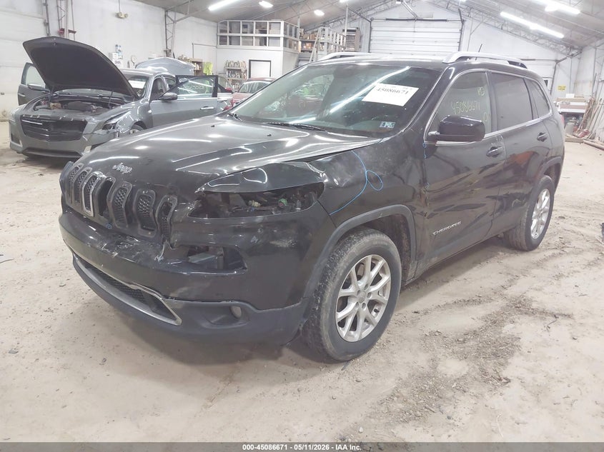 2015 JEEP CHEROKEE auction photo 2