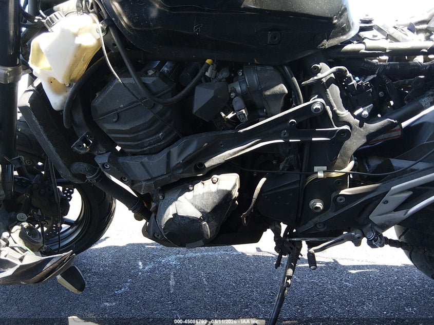 2016 Kawasaki Zr800 B VIN: JKBZRCB18GDA21727 Lot: 45086792
