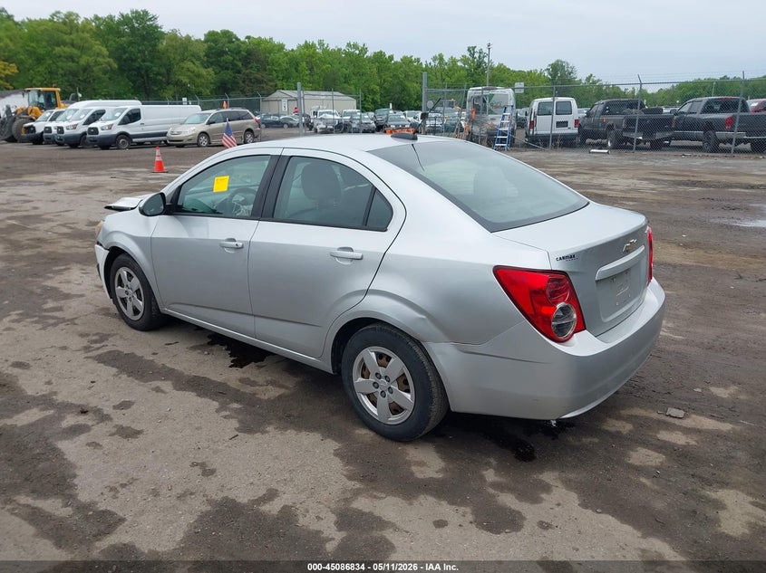 2015 CHEVROLET SONIC auction photo 3
