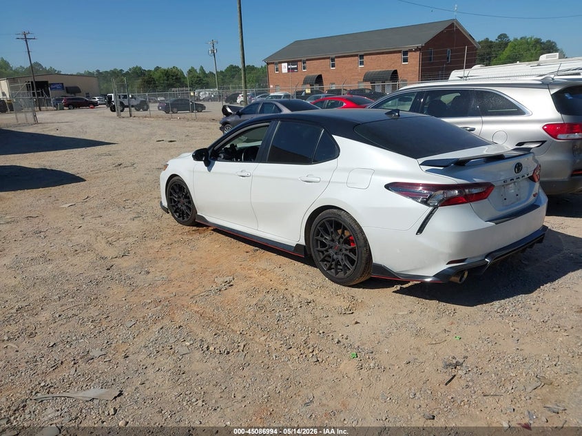 2022 TOYOTA CAMRY auction photo 3