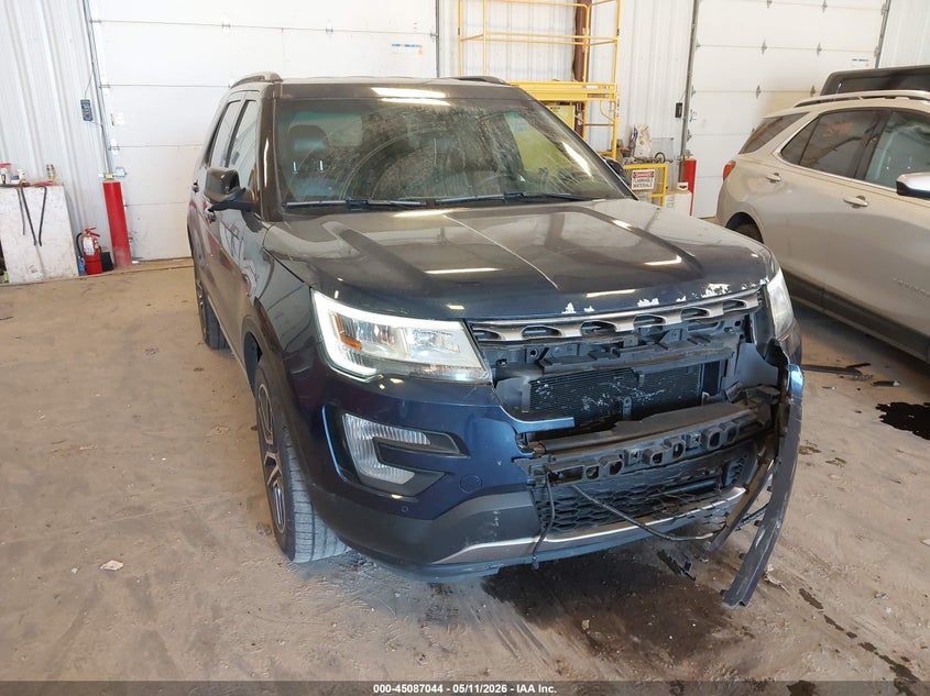 2017 FORD EXPLORER auction photo 6