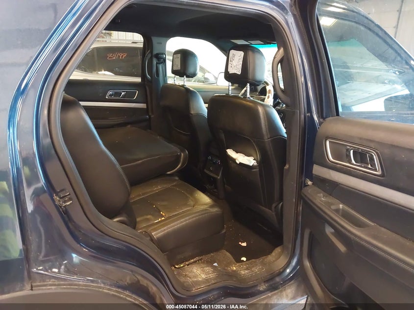 2017 FORD EXPLORER auction photo 8