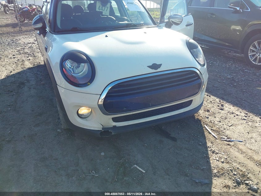 2017 MINI HARDTOP auction photo 6
