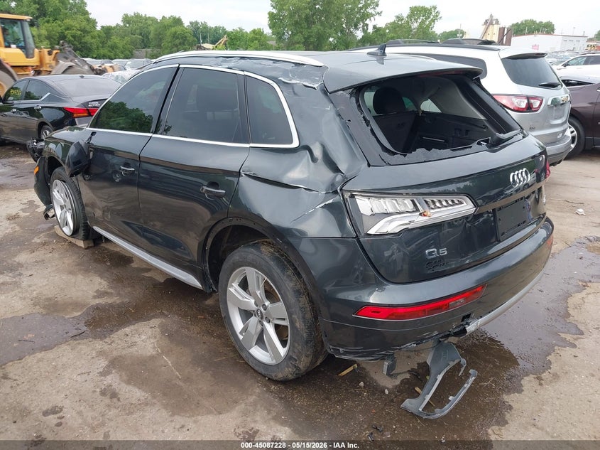 Vin: wa1bnafy1j2082317, lot: 45584791, audi q5 2.0t premium/2.0t tech premium 20183