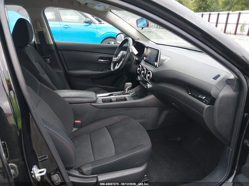 2022 NISSAN SENTRA auction photo 5