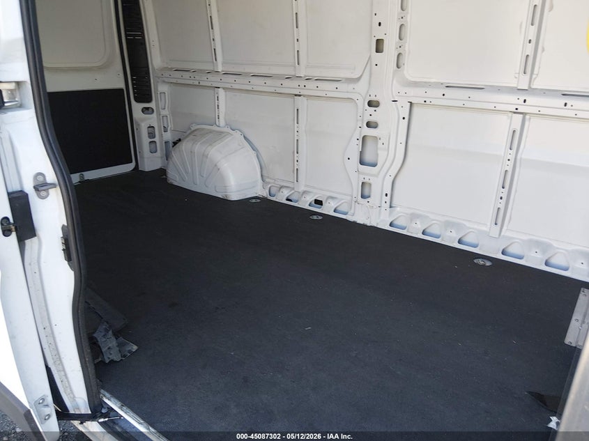 2026 RAM PROMASTER 2500 auction photo 8