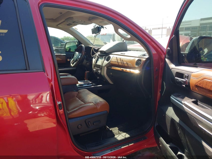 2017 TOYOTA TUNDRA auction photo 5
