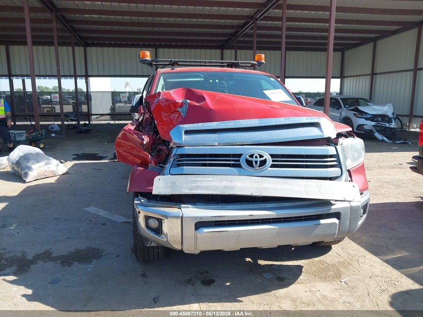 2017 TOYOTA TUNDRA auction photo 6