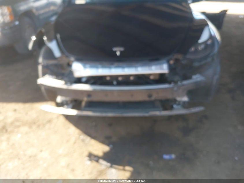 2021 TESLA MODEL Y auction photo 6