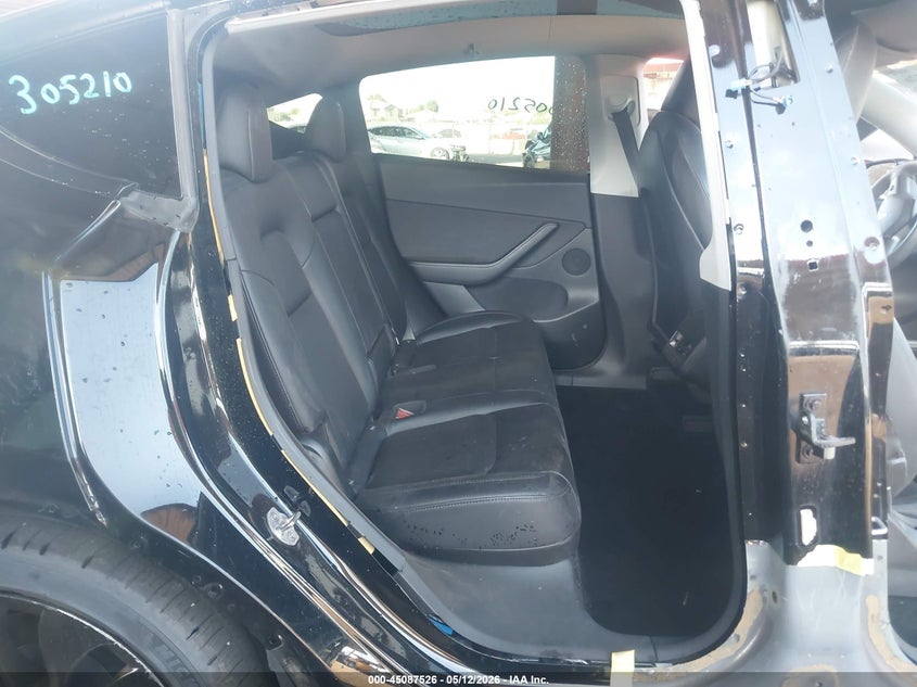 2021 TESLA MODEL Y auction photo 8