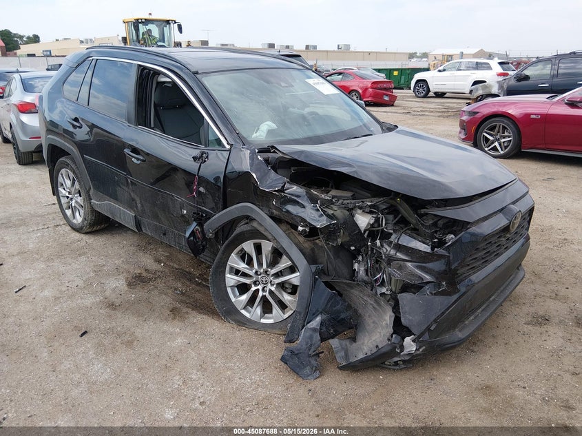 2025 TOYOTA RAV4 XLE PREMIUM