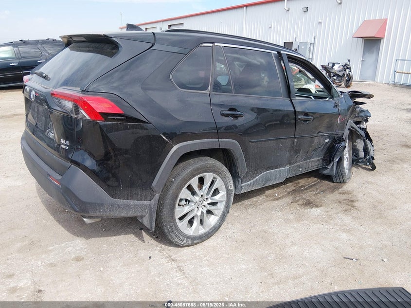 AtlanticExpress - Toyota RAV4