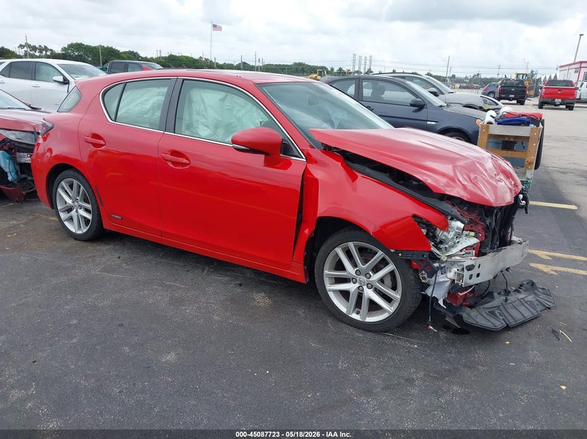 Vin: jthkd5bh2e2201986, lot: 45585286, lexus ct 200h 2014 img_1