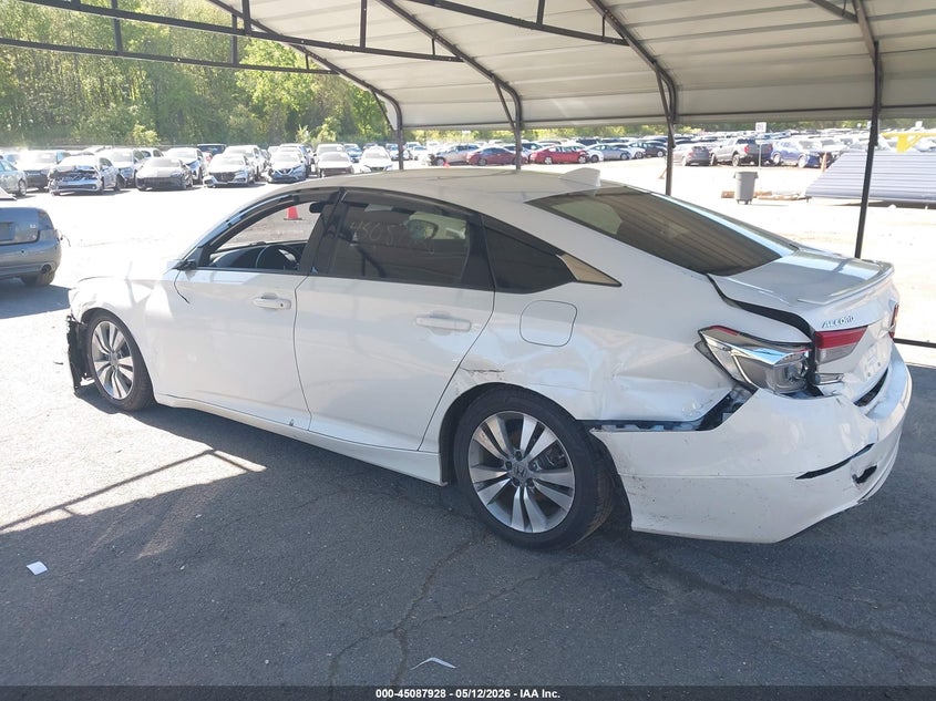 VIN 1HGCV2F30JA045772 2018 HONDA ACCORD SPORT 2.0T