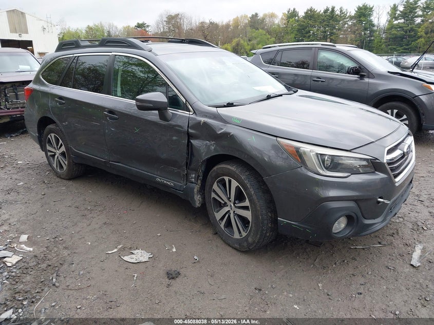 SUBARU OUTBACK 2018. Lot# 45088038. VIN 4S4BSANC8J3207940. Photo 1