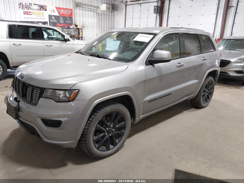 2017 Jeep Grand Cherokee Altitude 4x4 1C4RJFAG9HC911070 photo 1