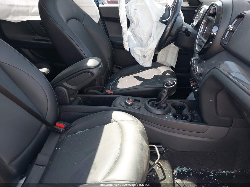 2018 MINI COUNTRYMAN auction photo 5