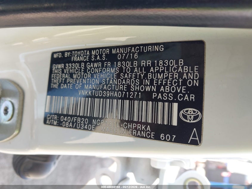 VIN VNKKTUD39HA071271 2017 TOYOTA YARIS LE