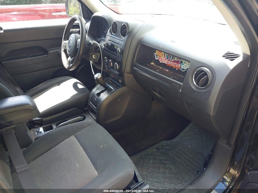 2014 JEEP PATRIOT auction photo 5