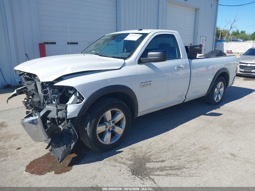 Vin: 3c6jr7eg3fg586097, lot: 45585792, ram 1500 big horn 20152