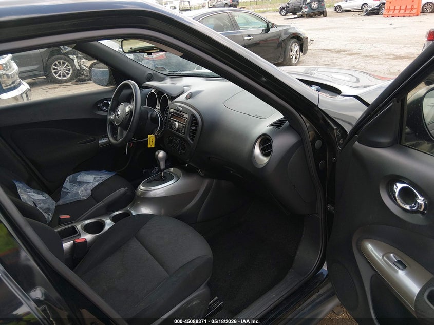 2014 NISSAN JUKE auction photo 5
