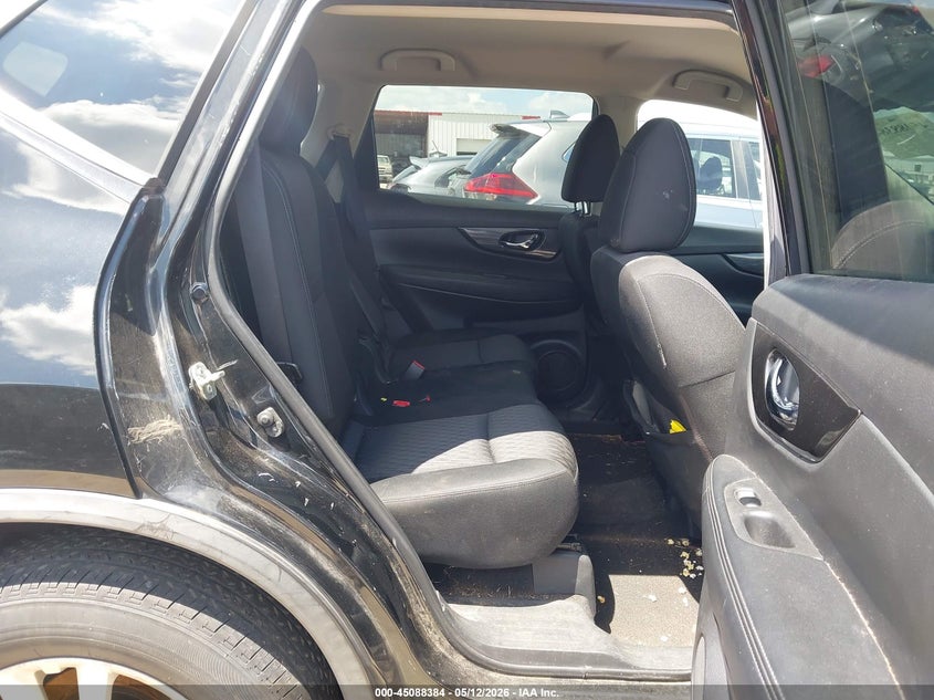 2017 NISSAN ROGUE auction photo 8