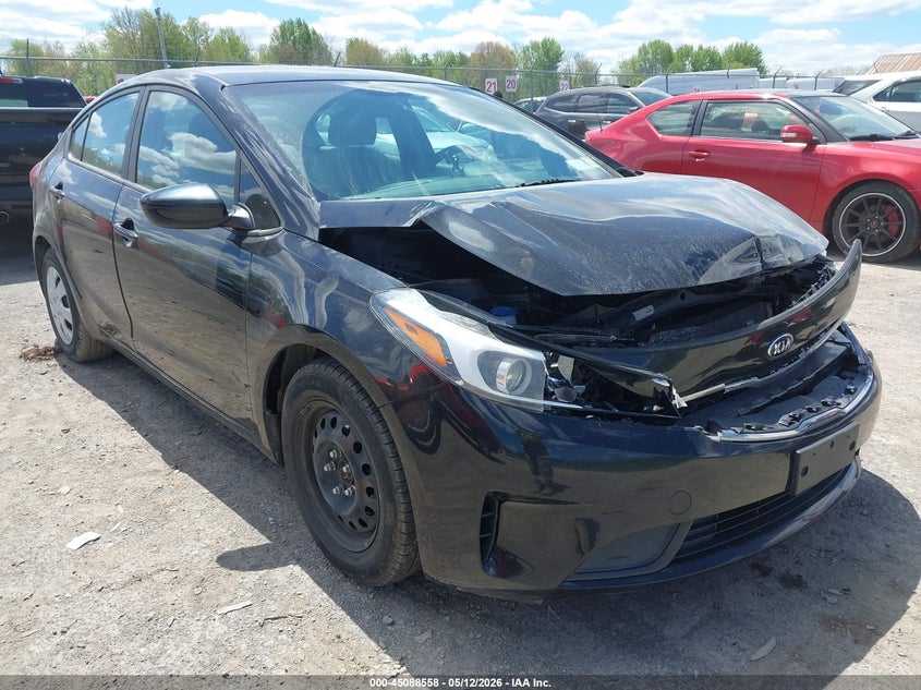 Vin: 3kpfl4a73he029774, lot: 45586121, kia forte lx 2017 img_1