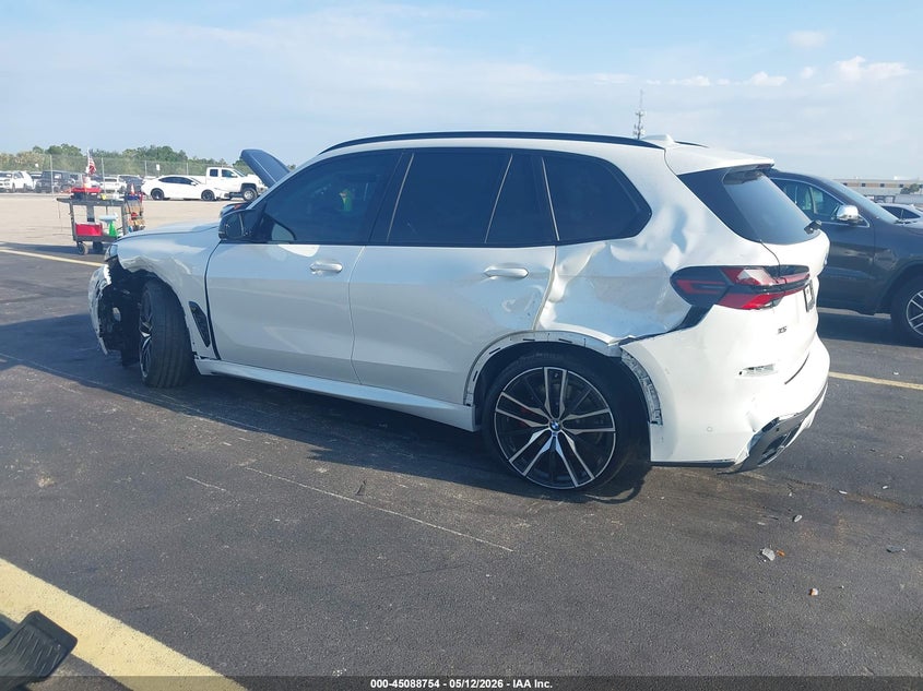 2025 BMW X5 auction photo 3